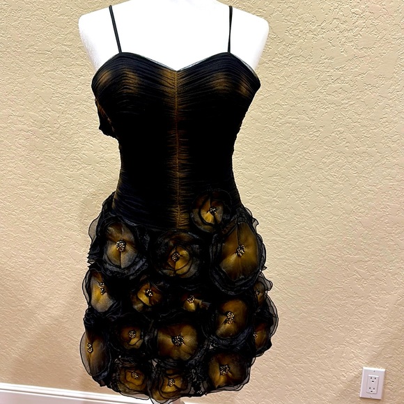 Jovani Cocktail Dress w/ 3D Flowers- Black & Gold - Picture 1 of 3
